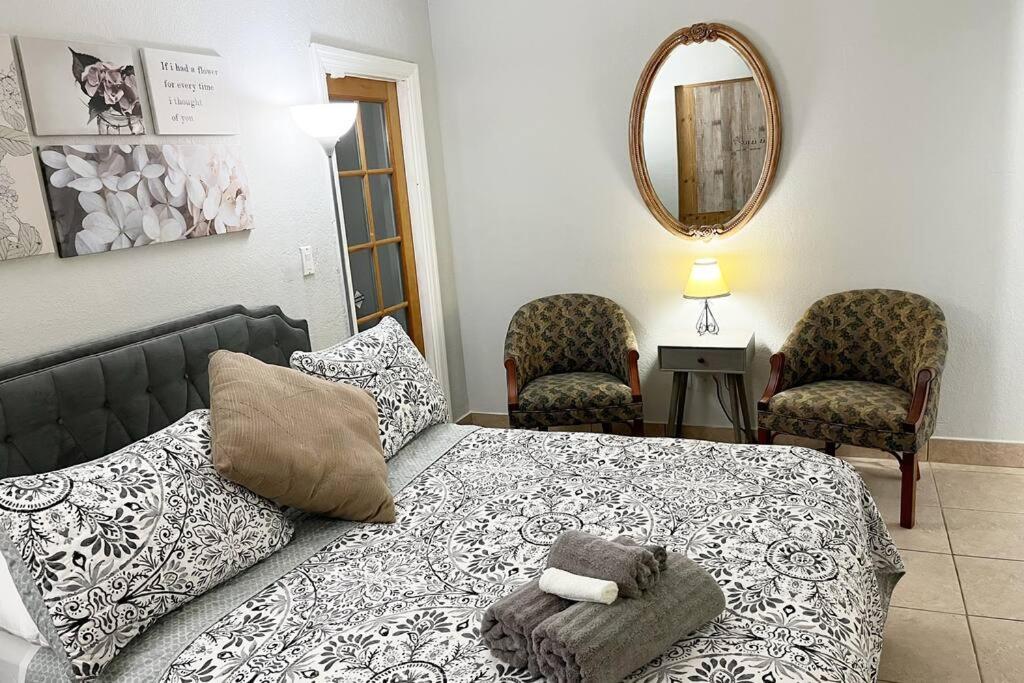 Amazing & Cozy Duplex Near Zoo Miami ! Vila Exterior foto