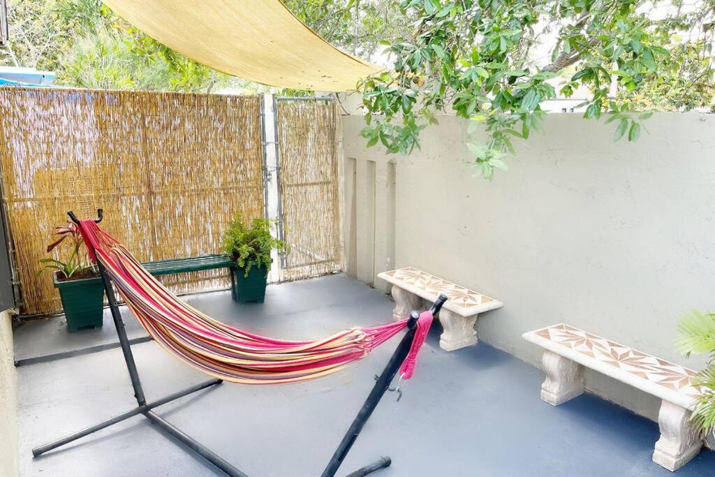 Amazing & Cozy Duplex Near Zoo Miami ! Vila Exterior foto